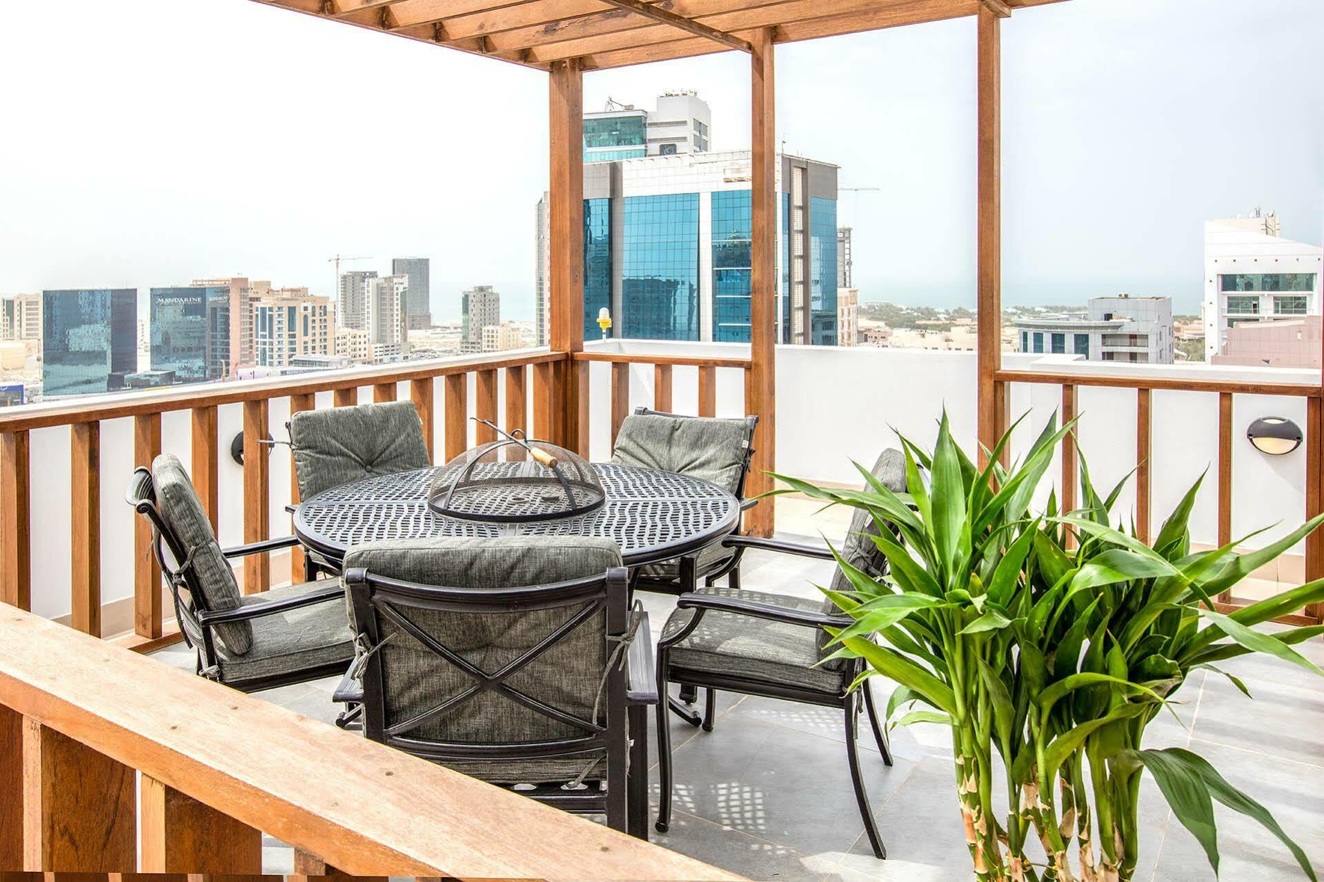מנאמה Loumage Suites And Spa מראה חיצוני תמונה